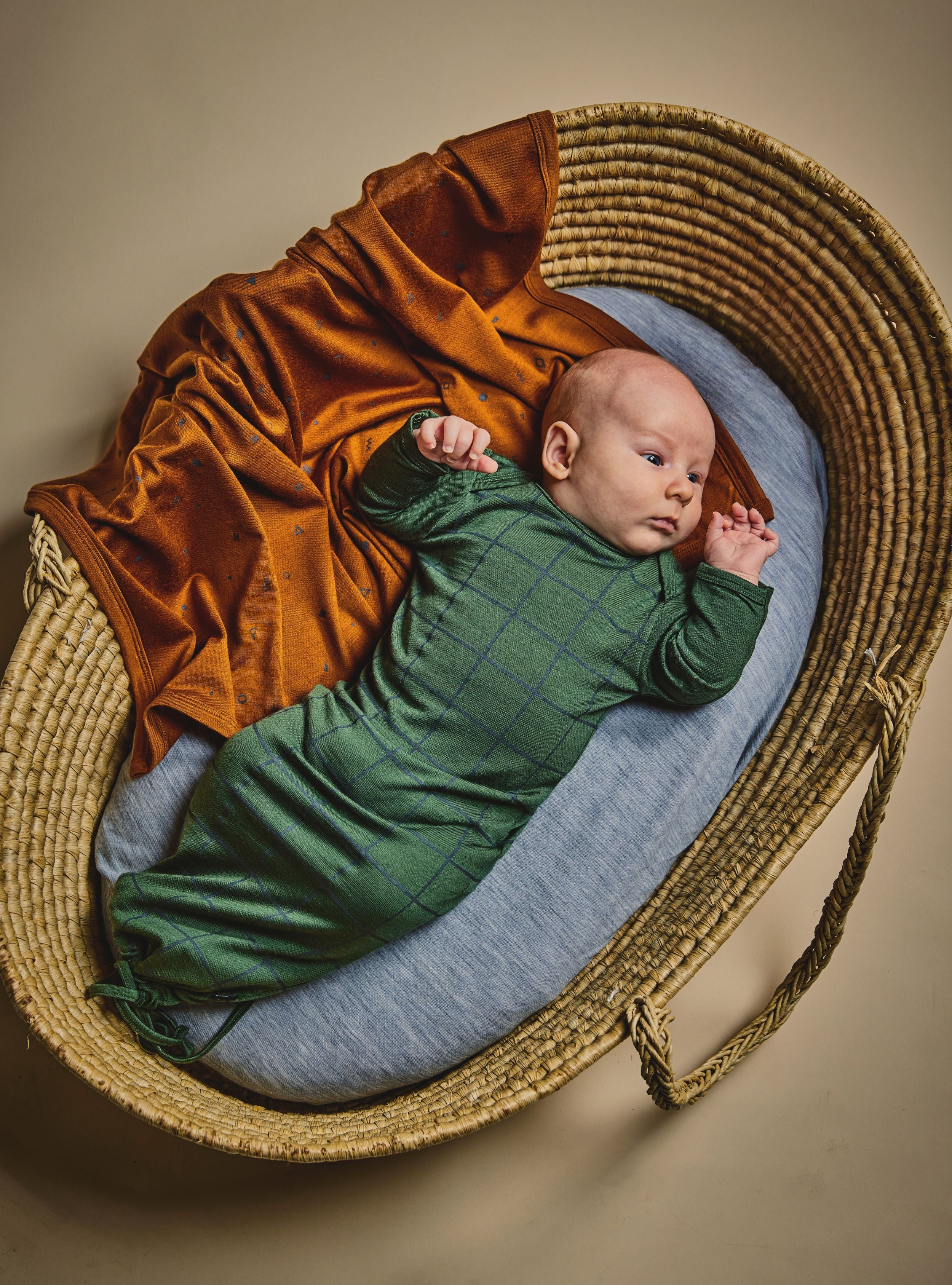 SWADDLE BLANKET- Rust Elements