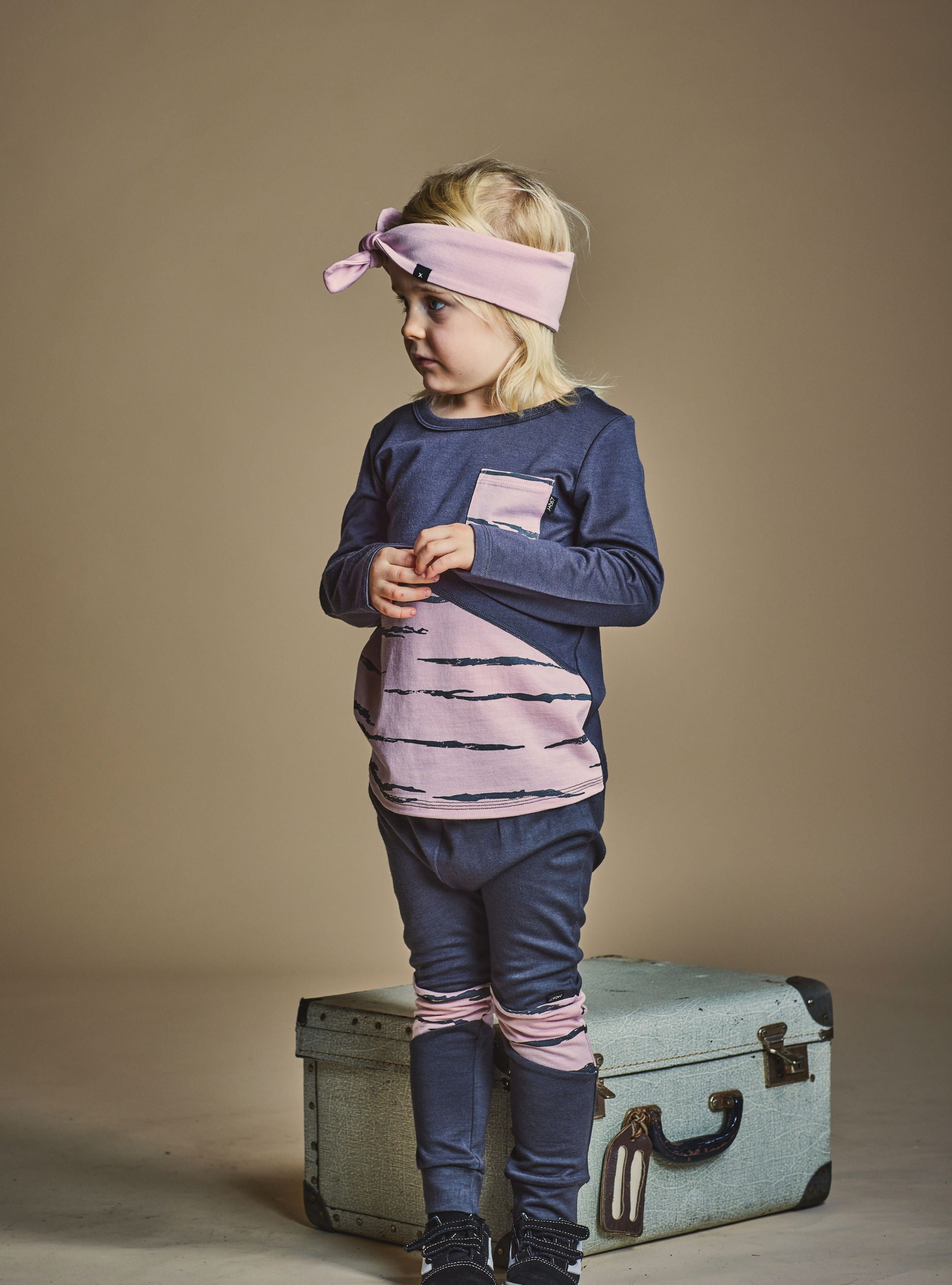 PICK POCKET LONGSLEEVE TEE- Lilac Tiger, 12-18 months + 4-5 years