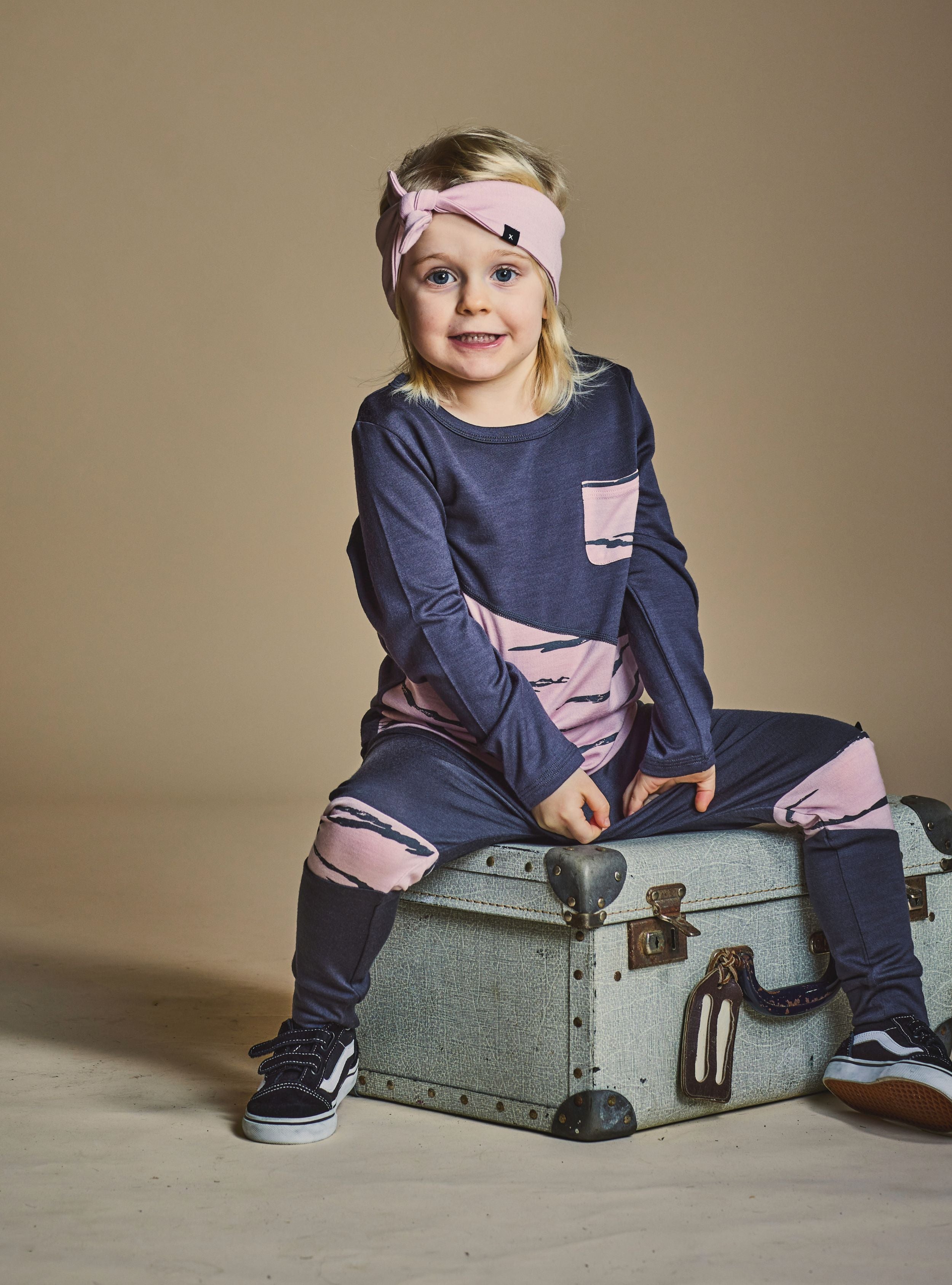 PATCH LEGGINGS- Shadow/Lilac Tiger