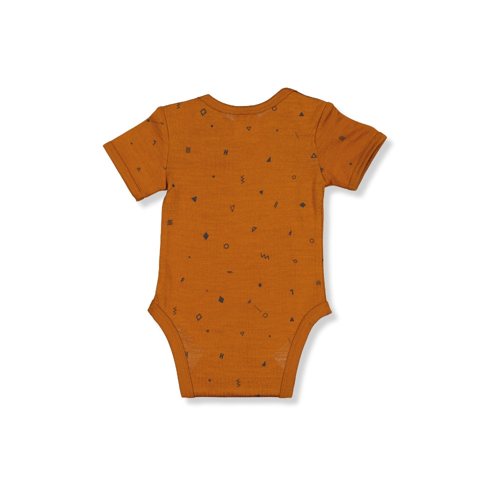 EZRA SHORTSLEEVE BODYSUIT- Rust Elements, 3-6 months + 6-12 months