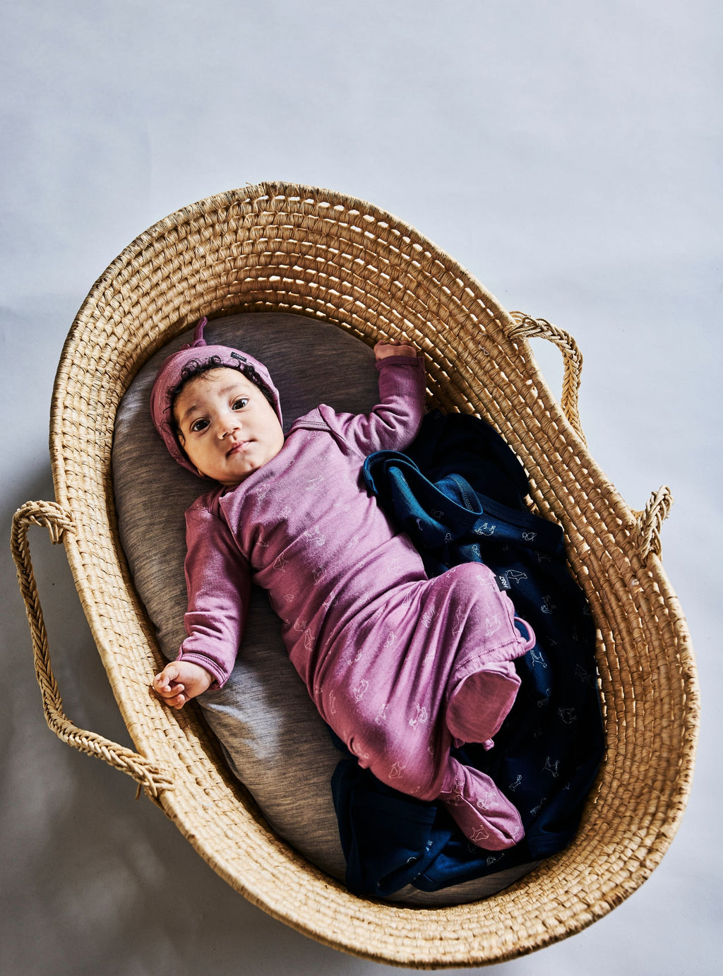 KNOTTED BEANIE & BOOTIE SET - Mauve Animal