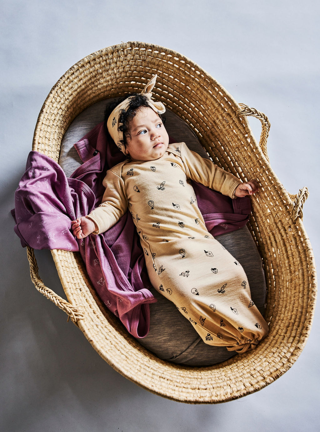 Newcomer Baby Gown · Wheat Marle Fruit'n'Veg · 0-3 months