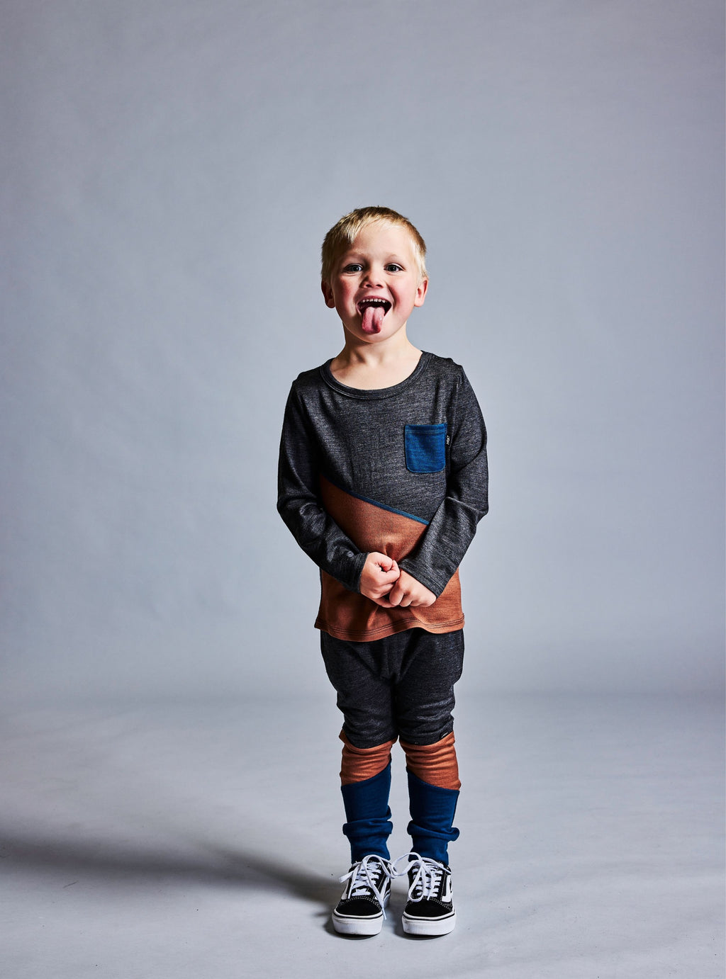 PICK POCKET LONGSLEEVE - Iron Marle/Clay