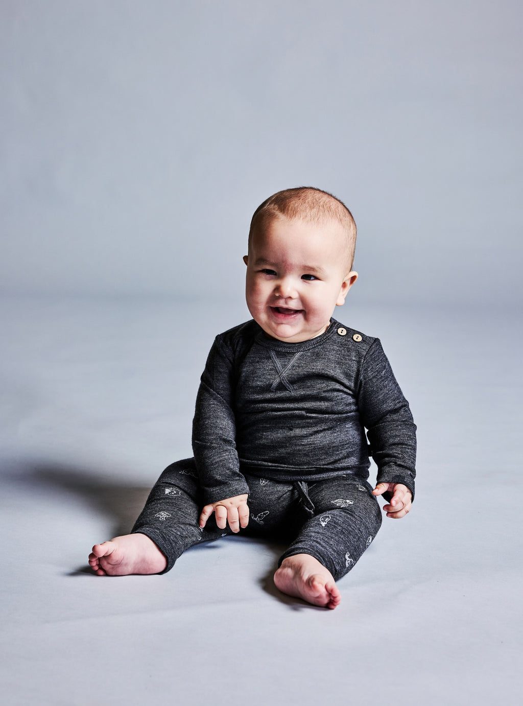 WYATT LONGSLEEVE TEE - Iron Marle