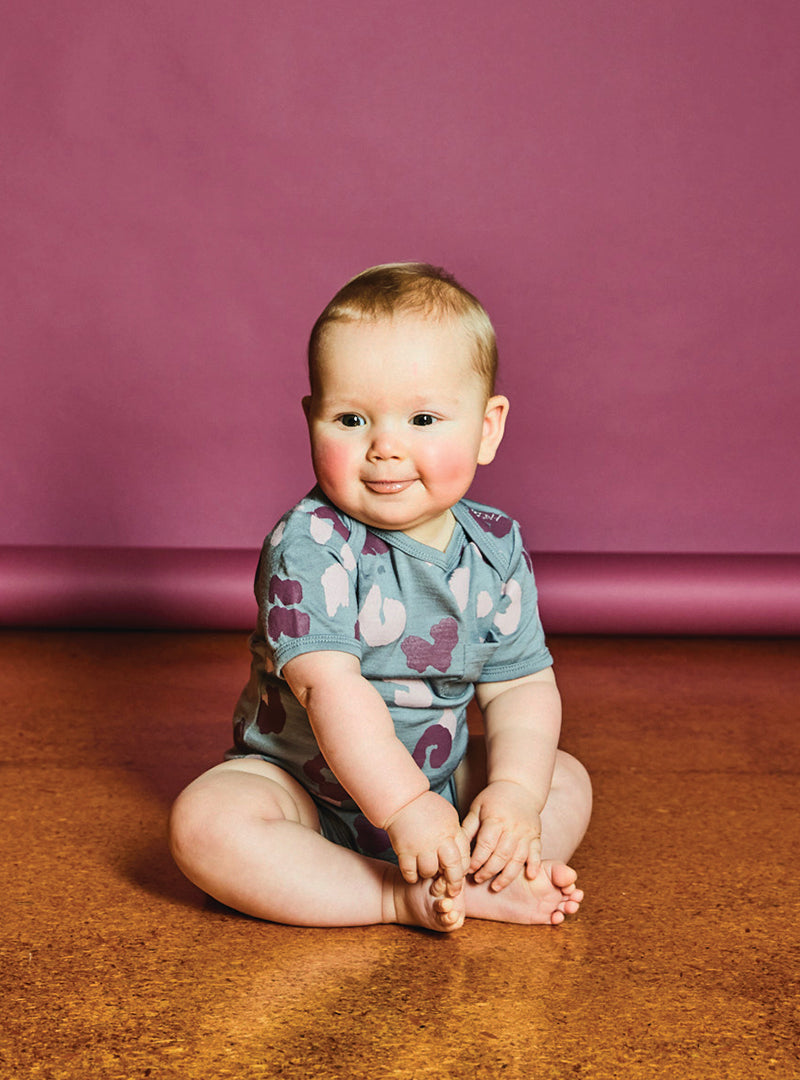 Ezra Shortsleeve Bodysuit, Ash Marle Roar